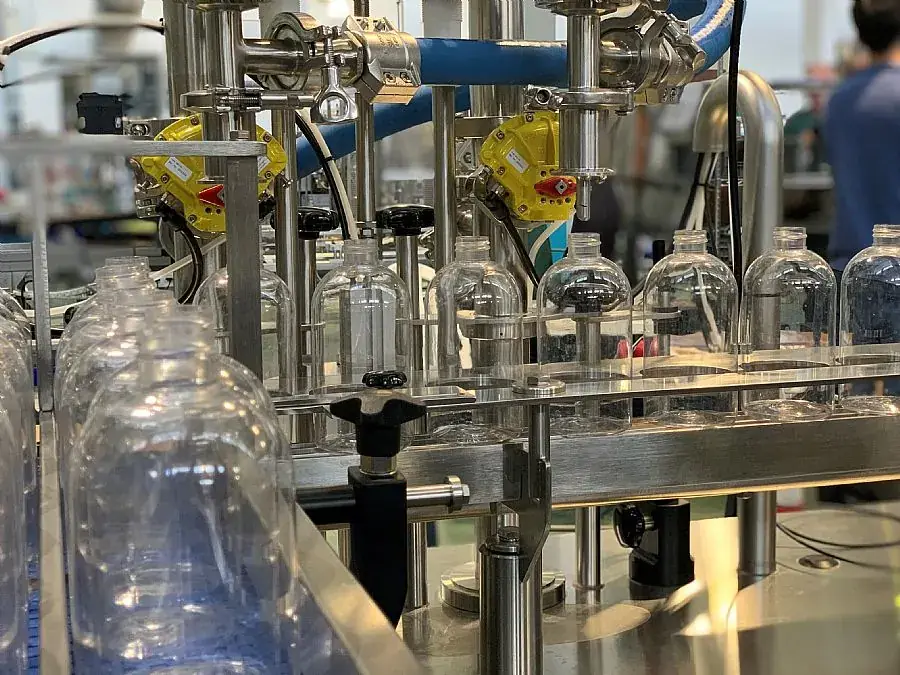 Inline Bottle and Jars Filling Machine — view 3