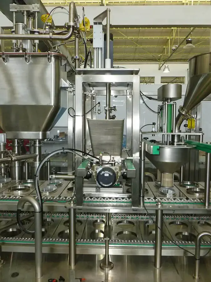 Inline Servo Filling and Sealing Machine — view 4